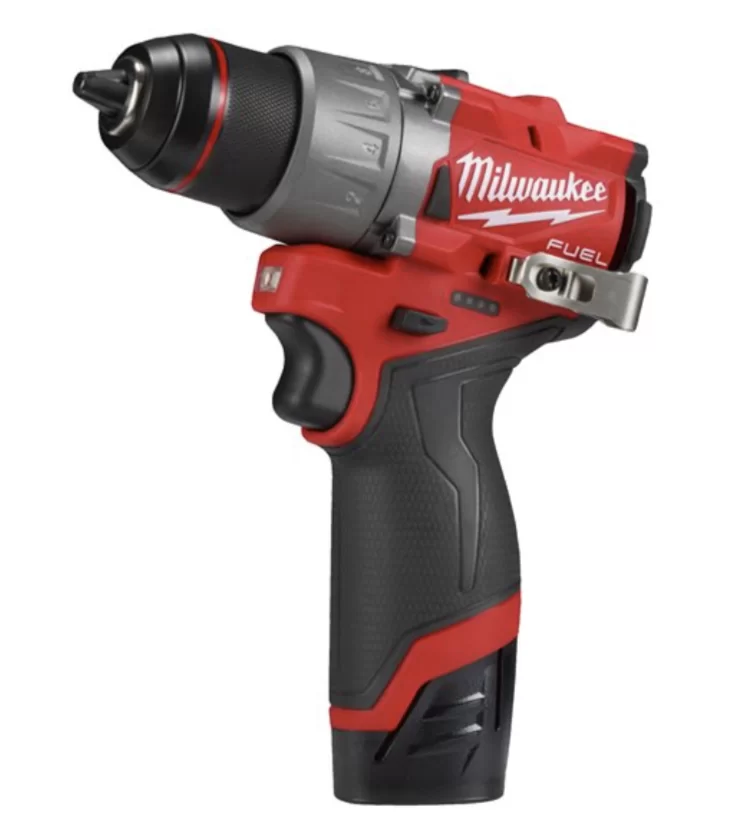 Промо-набор Milwaukee M12 FDD2100P в честь 100-летия Milwaukee №1
