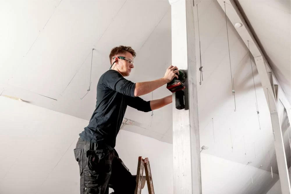 Аккумуляторная эксцентриковая шлифовальная машина Metabo SXA 18 LTX 125 BL без акк и зу №1