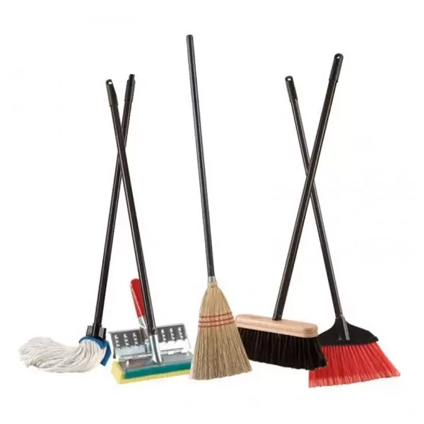 Фото раздела «Метлы и щетки»