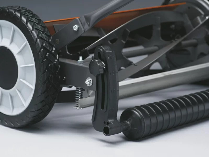 Газонокосилка механическая Husqvarna HiCut 64 №1